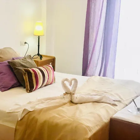 Apartment Canarian Garden Building Jardines Canarios Los Cristianos (Tenerife)
